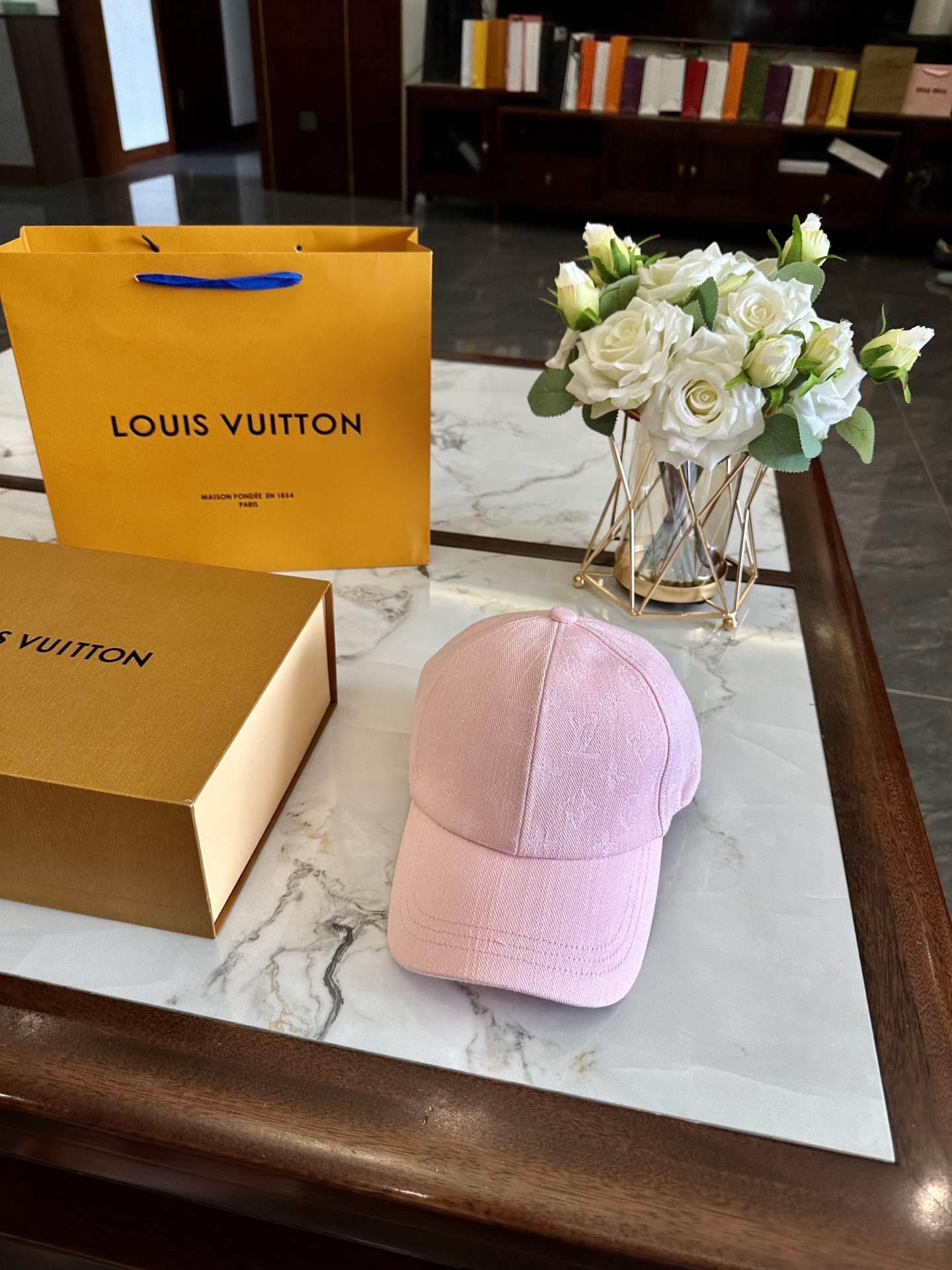 LV hat model 48